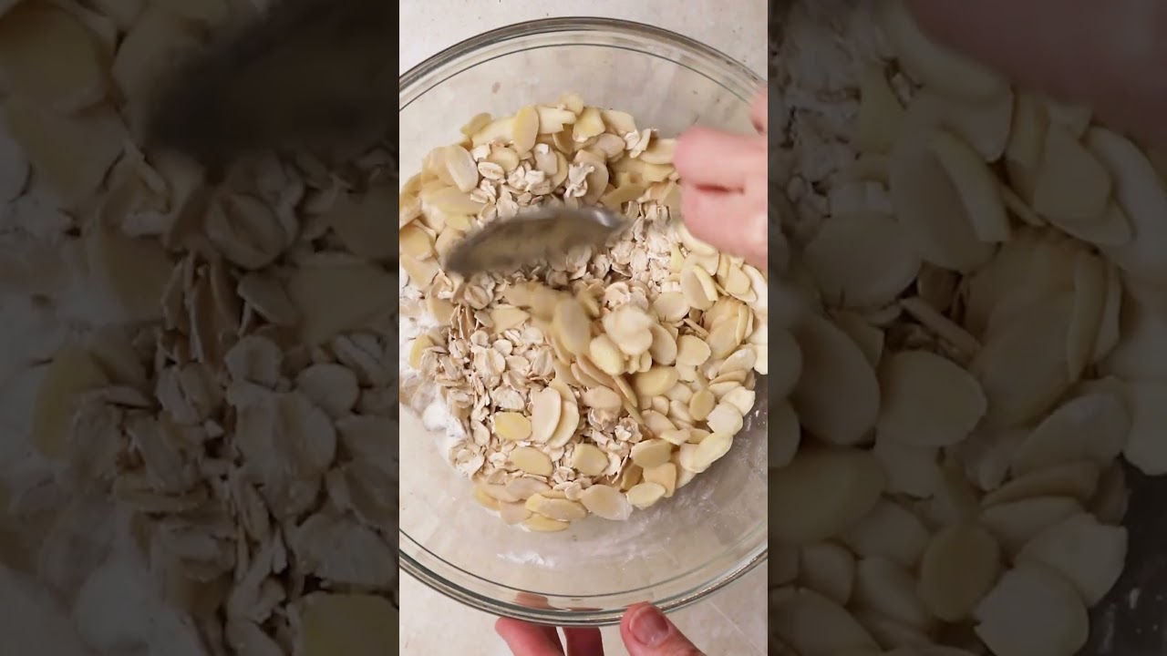 Strawberry Apple Crumble