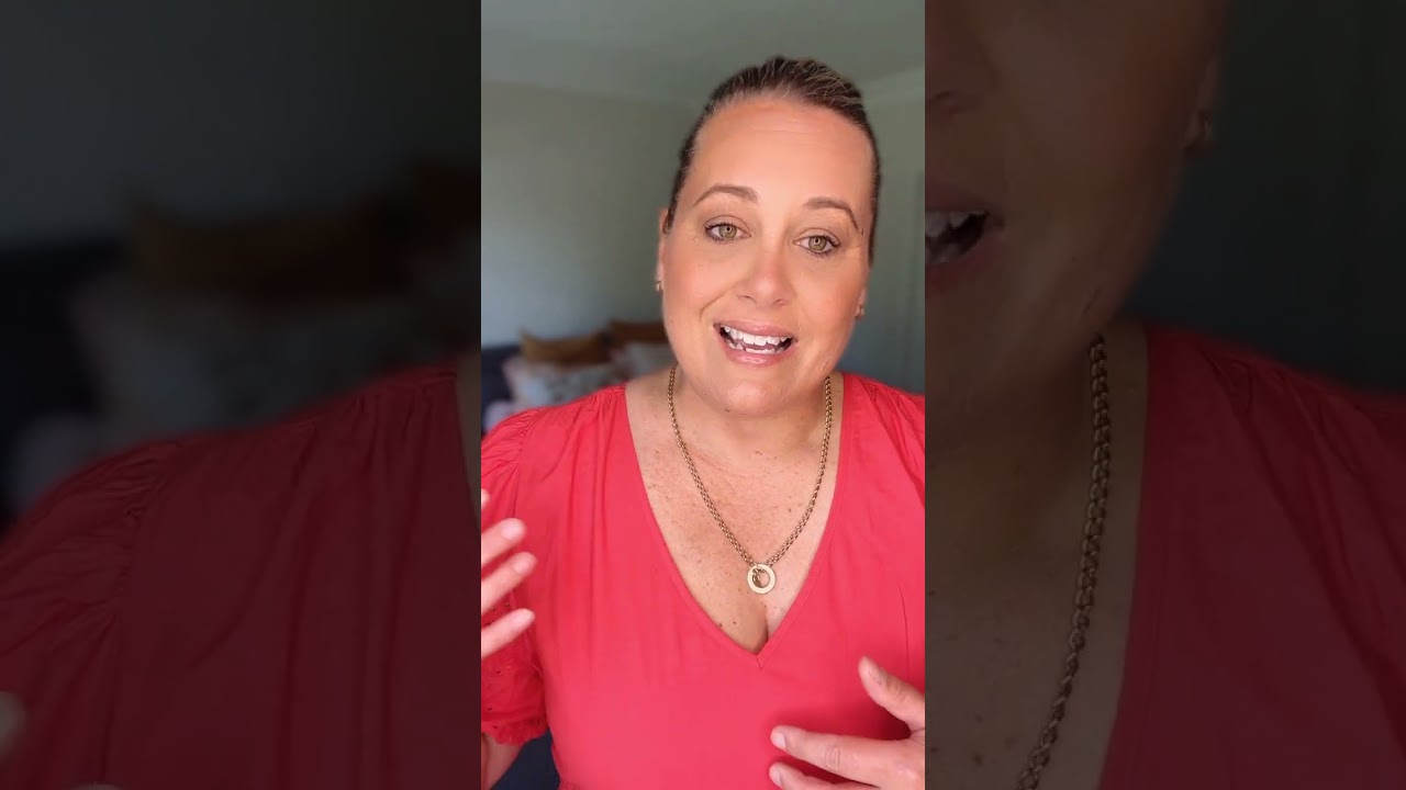 Lisa Dinnie’s tips on healthy sleeping patterns and routines this Holiday season